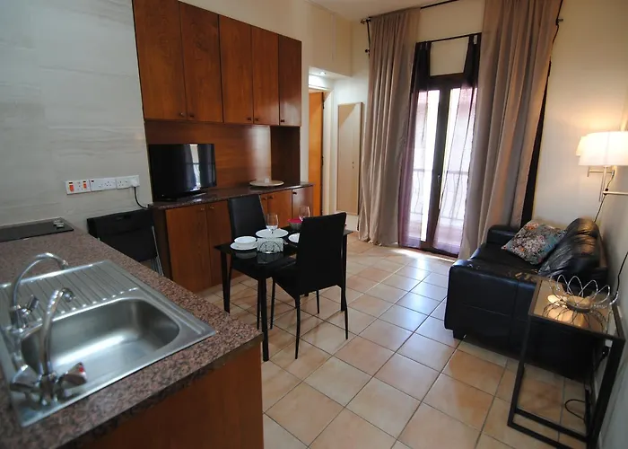 La C Apartamento Lárnaca